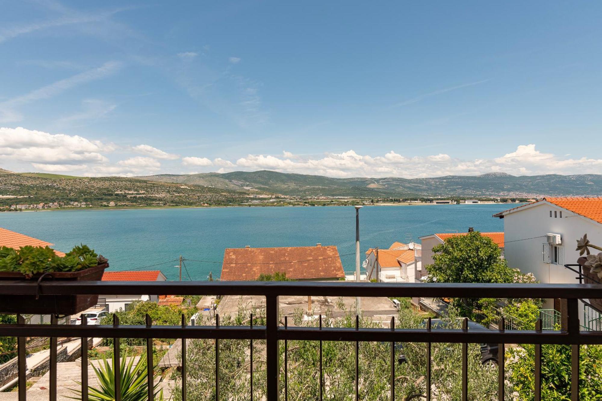 Apartments Bellezza Trogir Exteriör bild